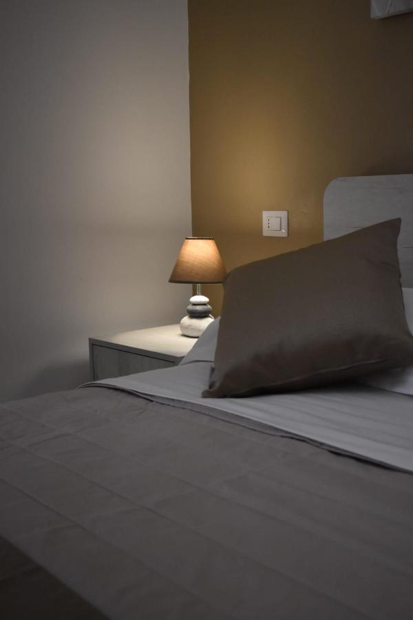 Samele Bed And Breakfast Лечче Экстерьер фото