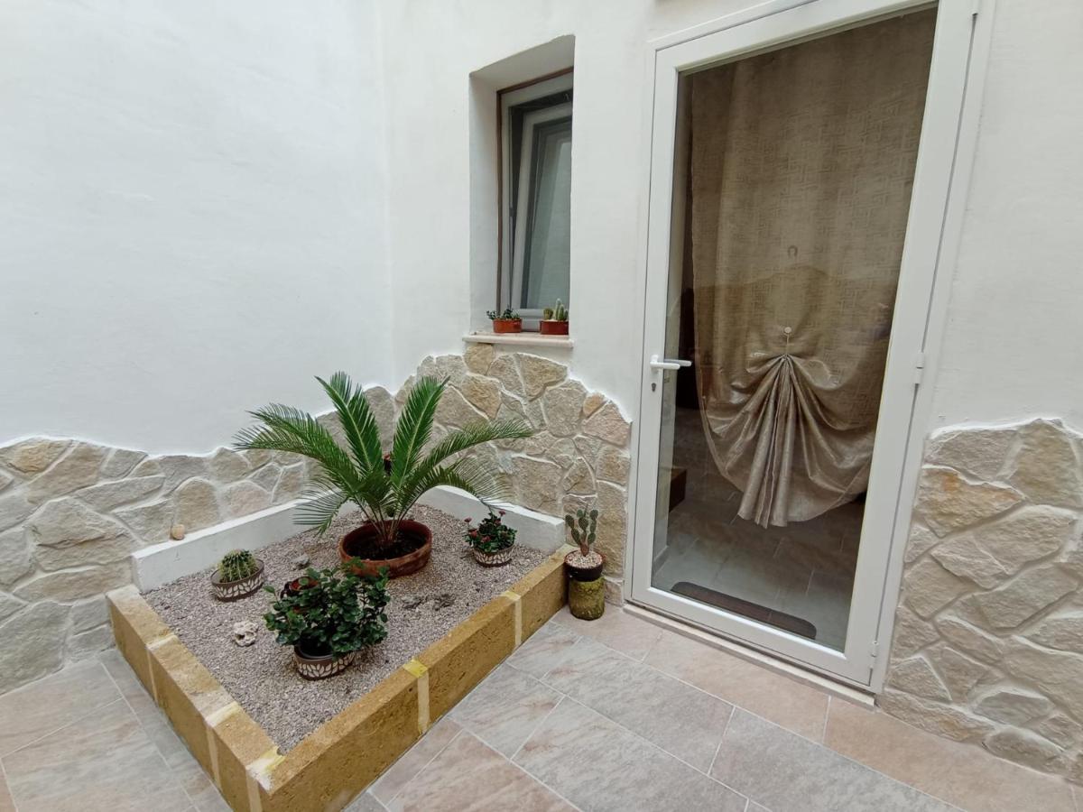 Samele Bed And Breakfast Лечче Экстерьер фото